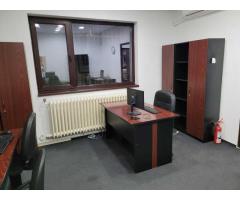 Vila eleganta, pentru birou, intre Piata Muncii si Vatra Luminoasa - Imagine 4