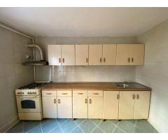proprietar inchiriez apartament 2 camere Tei - Imagine 3