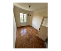 Proprietar vand apartament decomandat Unirii 5 camere