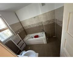 Proprietar vand apartament decomandat Unirii 5 camere - Imagine 6