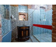 Ag BRASADAS vinde villa cu 20 camere Pta ROMANA. - Imagine 9