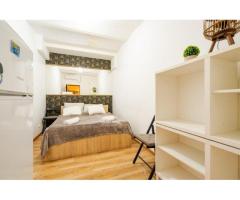 Ag BRASADAS vinde villa cu 20 camere Pta ROMANA. - Imagine 12