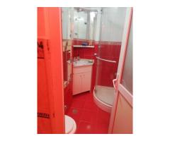Închiriez apartament doua camere, în Doamna Ghicaa
