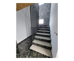 Ag BRASADAS vinde Casa P+1 in MIROSLAVA. - Imagine 8