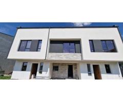 Vile Otopeni-triplex: 110 mp utili + 100 mp gradina- comison 0 - Imagine 2