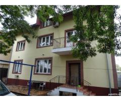 Vila 7 camere 285.000 euro, negociabil