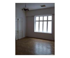 Cișmigiu, Vila interbelica eleganta D+P+1, curte - Imagine 9
