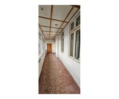 Vand 2case parter şi teren 985mp sau parteneriat construire zona Foişorul de Foc