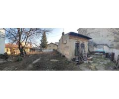 Vand 2case parter şi teren 985mp sau parteneriat construire zona Foişorul de Foc - Imagine 3