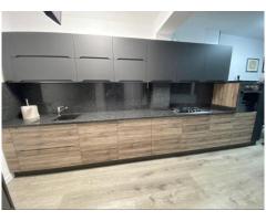 Vila / Spatiu Comercial Stradal 20m deschidere - Imagine 6