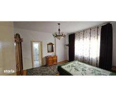 Vila P+1 Piața Muncii , strada Orzari, apartament cu 3 camere la Parer - Imagine 7