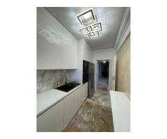 Casă 3 camere 2 băi și curte 75 mp finisată și mobilată lux - Imagine 3