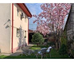 Vand  casa curte  + teren + SPATIU COMERCIAL