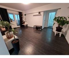 Proprietar Apartament 3 Camere Tineretului lux mobilat utilat parc - Imagine 2