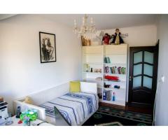 Casă complet mobilată P+1+M - Curte şi loc de parcare- - Imagine 11