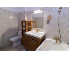 Apartament 3 camere ,metrou straulesti cu parcare. - Imagine 4