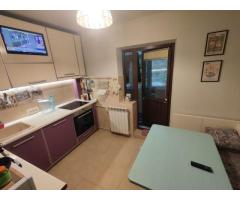 Apartament 3 camere Baneasa renovat mobilat 2 locuri parcare - Imagine 2