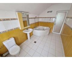 Persoana fizica vand vila zona Bucium - Imagine 6