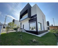 Vila cu piscina PREMIUM in Bucium - Imagine 3