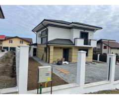 Casa single Iasi-strada Podisului (Platoul Insorit)-asfalt - Imagine 6