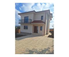 Casa P+E ,140 mp utili,451 mp teren, Hlincea,MUTARE  IMEDIATA. - Imagine 2