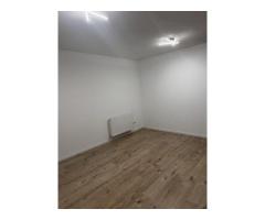 De vanzare Apartament 3 Camere Ghencea - Imagine 3
