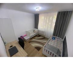 Vând apartament - Imagine 6