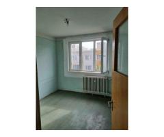 Apartament 3 camere Drumul Taberei Pascani + GARAJ - Imagine 2
