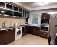 Vand apartament 3 camere - Imagine 2