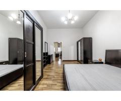 PRET NOU! Apartament 2 camere - Etaj 1 - Palatul Neumann - COMISION 0 - Imagine 3