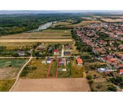 🏡 Cauți locul perfect pentru viitoarea ta casă? - Imagine 5