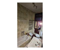 Apartament în bloc interbelic - 3 Camere - 2 balcoane - 203.000 € - Imagine 5