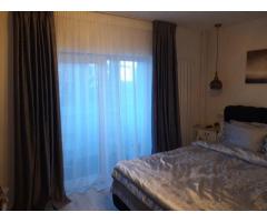 Vand apartament zona Razoare (mobilat, utilat premium) - Imagine 5