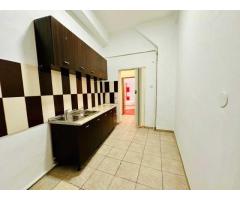 PIATA ROMANA, Proprietar , apartament 3 camere in vila - Imagine 5