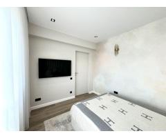 Apartament Lux 3 camere (2 parcari incluse) - Imagine 6