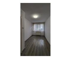 Apartament 3 camere de vânzare - Imagine 4