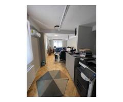 Duplex 3 camere amenajat birou/showroom, cu parcare inclusa - Imagine 9