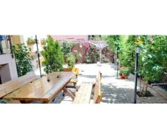 Penthouse cu grădină, beci, magazii,  parcare - zona Bucium,