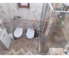 Penthouse cu grădină, beci, magazii,  parcare - zona Bucium, - Imagine 5