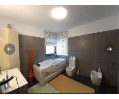 Vand Vila  Valea Lupului.1100mp - Imagine 4