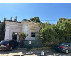 Persoana fizica !! vand casa Centru  !! 1160 Mp !! rate !! - Imagine 2