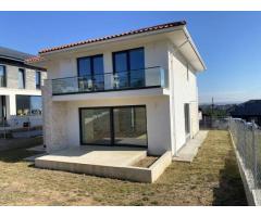 Vila premium, proiect exclusivist,  140 mp utili, Valea Adâncă - Iaşi - Imagine 3