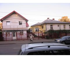 Casa situata in centru, in fata Lic. Economic nr. 1