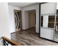 Persoană fizică vănd casă cu etaj strada.Moara de Vănt - Imagine 6