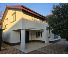 Casa individuala sector 5, strada dantelei, 500 m2 curte - Imagine 2