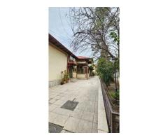 Casa individuala (singur in curte), zona centrala - Imagine 3