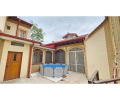 Casa individuala (singur in curte), zona centrala - Imagine 5