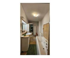 Casa individuala (singur in curte), zona centrala - Imagine 6