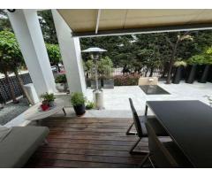 Persoana fizica vand casa,  Complex Baneasa Park 980.000 Euro semimobilata
