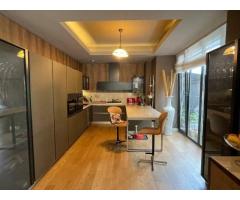 Persoana fizica vand casa,  Complex Baneasa Park 980.000 Euro semimobilata - Imagine 4